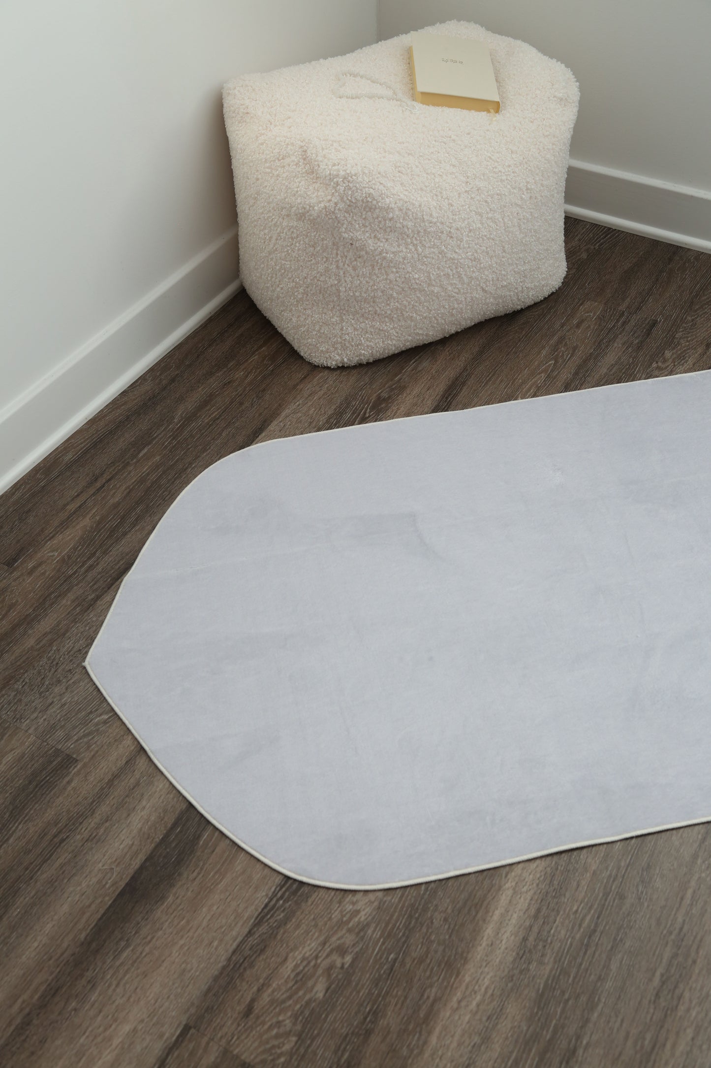 Arched Prayer Rugs
