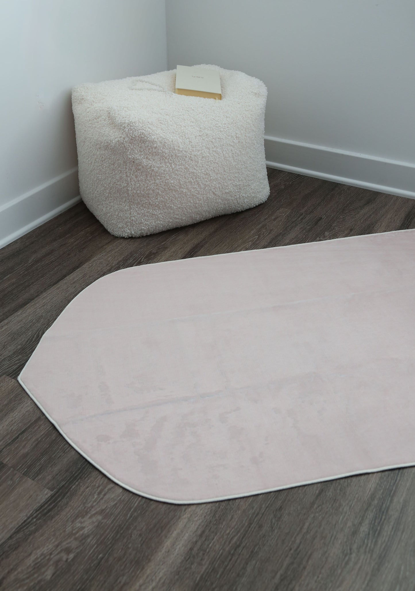 Arched Prayer Rugs